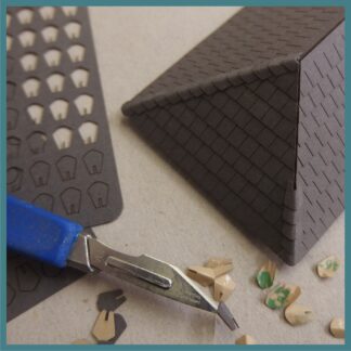 SS00-BonnetTR  Terracotta Hip Tiles