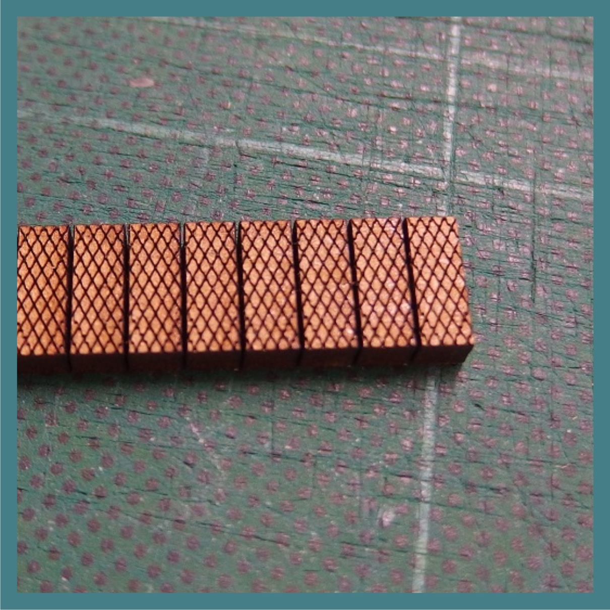 0-EdgingBrick-diamond (1050mm) - Image 2