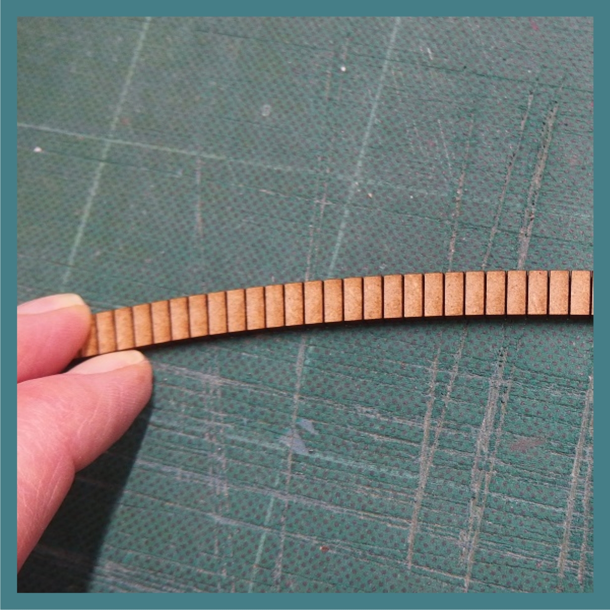 0-EdgingBrick-diamond (1050mm) - Image 3